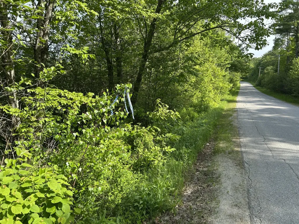 M5L13 Clark Road Prospect ME 04981