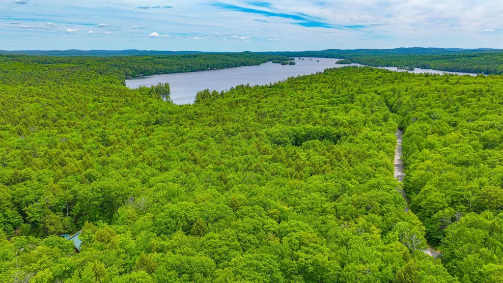 320 Commons Drive Bridgton ME 04009