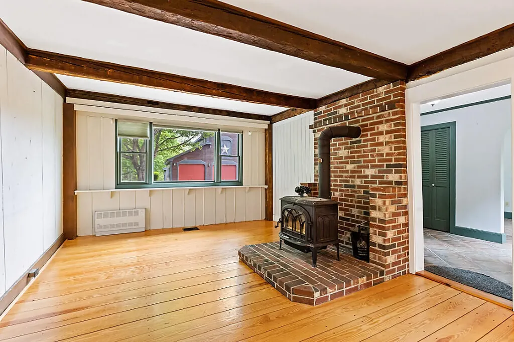 48 Pine Knoll Road Winthrop ME 04364