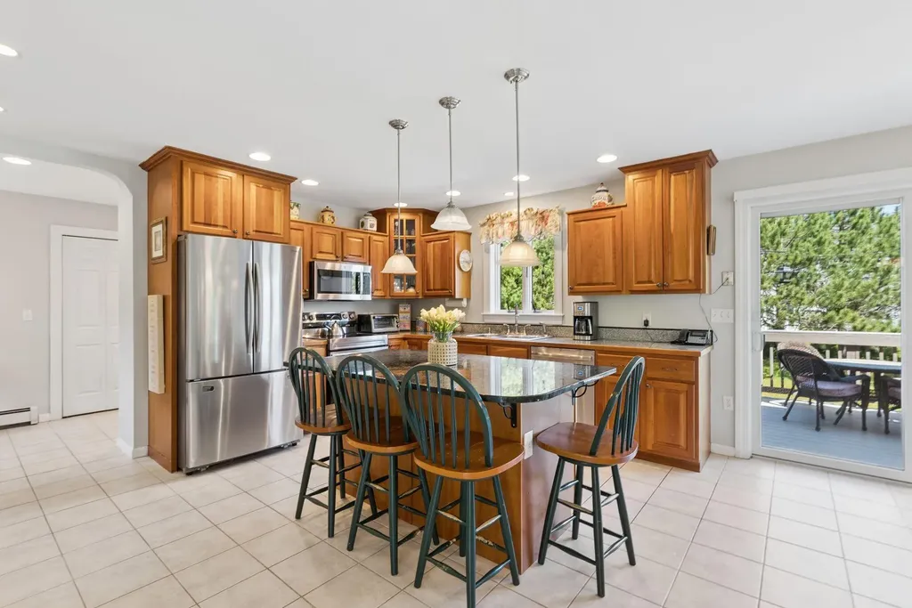 19 Fowler Farm Road Scarborough ME 04074