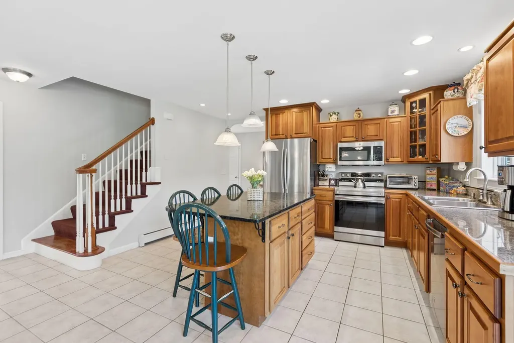 19 Fowler Farm Road Scarborough ME 04074