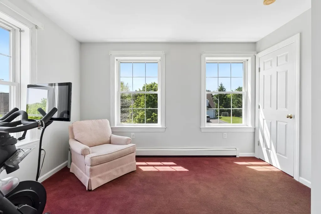 19 Fowler Farm Road Scarborough ME 04074