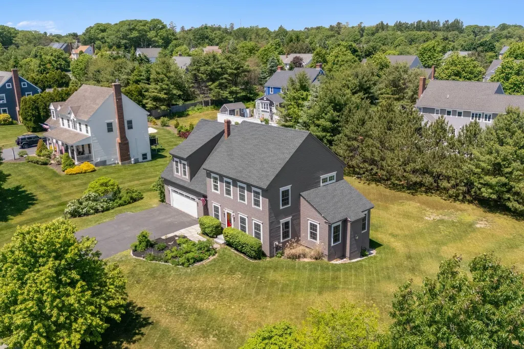 19 Fowler Farm Road Scarborough ME 04074