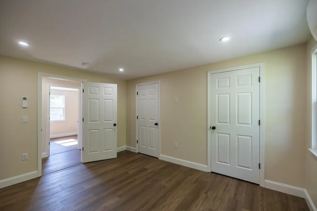 863 Minot Avenue Auburn ME 04210