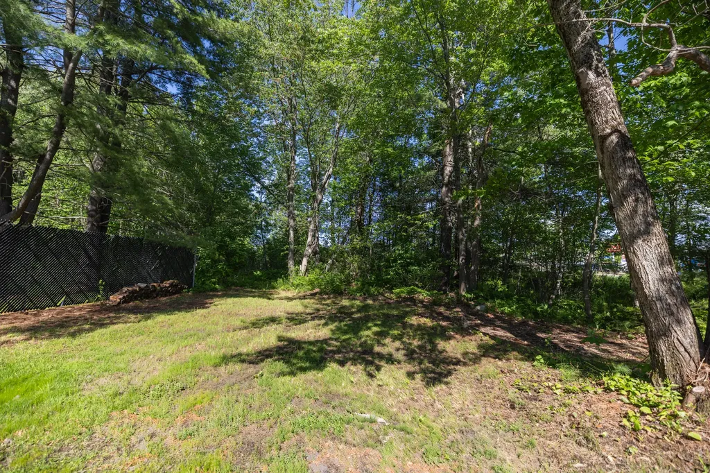 863 Minot Avenue Auburn ME 04210