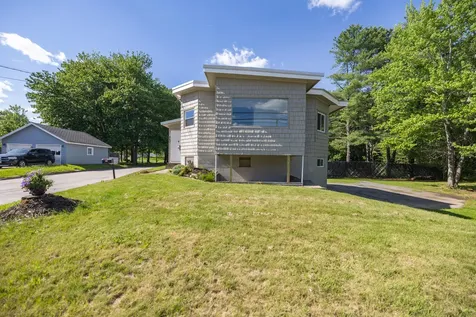 863 Minot Avenue Auburn ME 04210