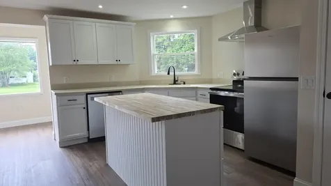 863 Minot Avenue Auburn ME 04210