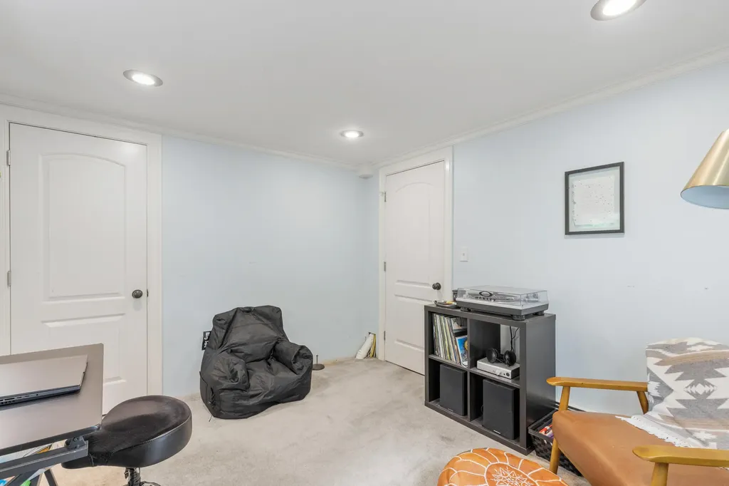 236 Ray Street Portland ME 04103