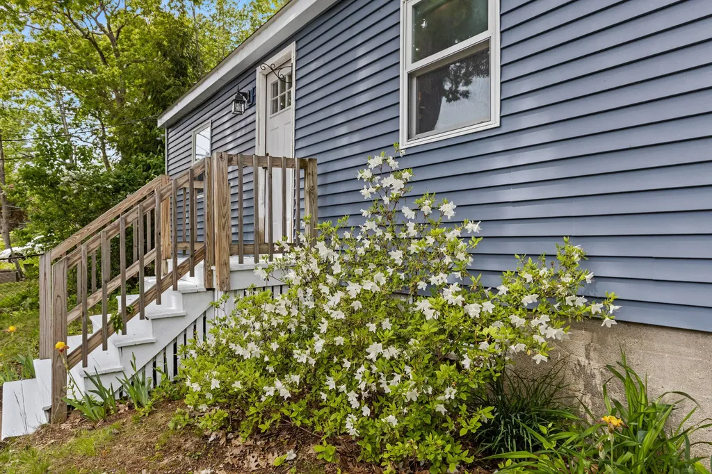 236 Ray Street Portland ME 04103