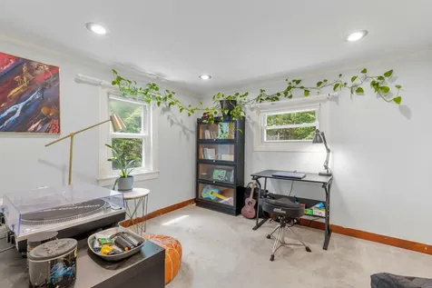 236 Ray Street Portland ME 04103