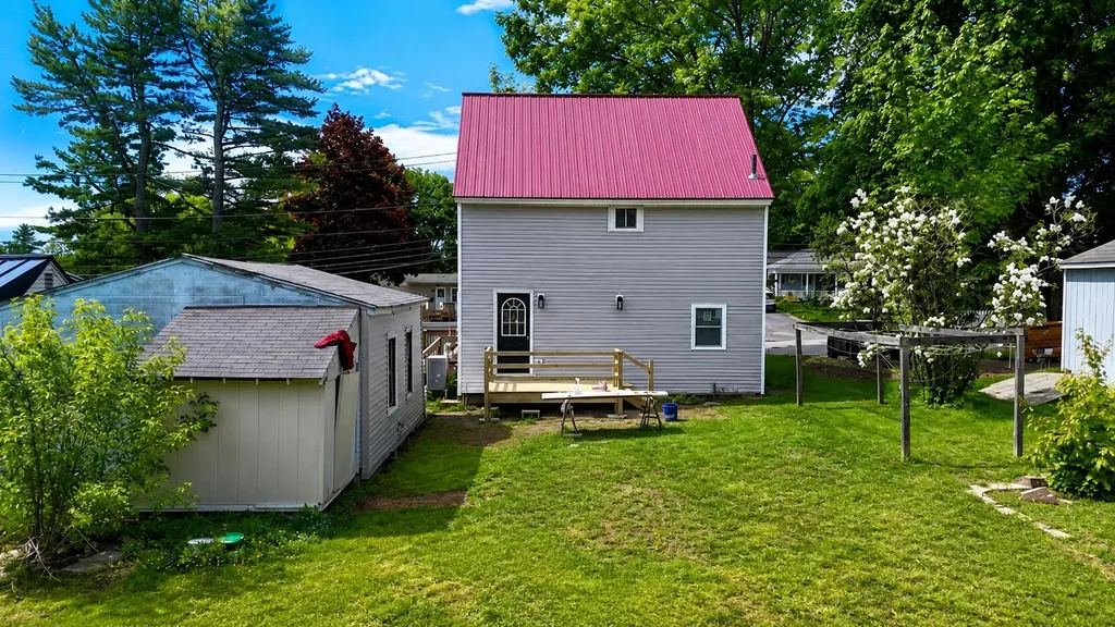 113 Eastern Avenue Augusta ME 04330