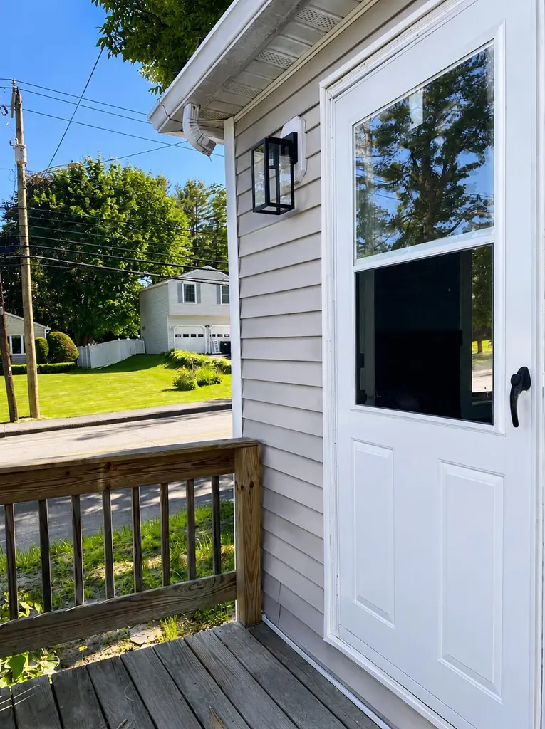 113 Eastern Avenue Augusta ME 04330