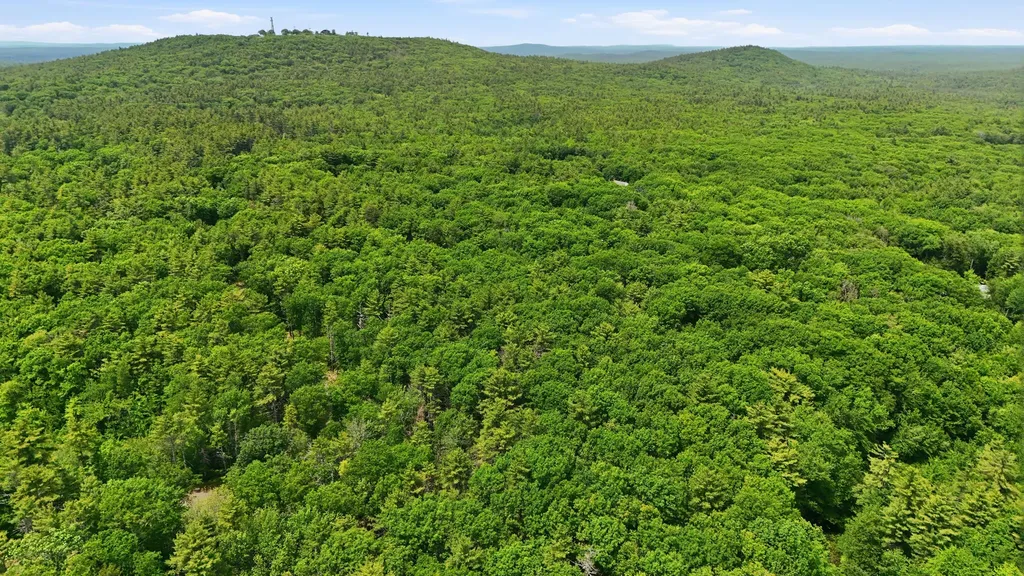 356 Mountain Road York ME 03902