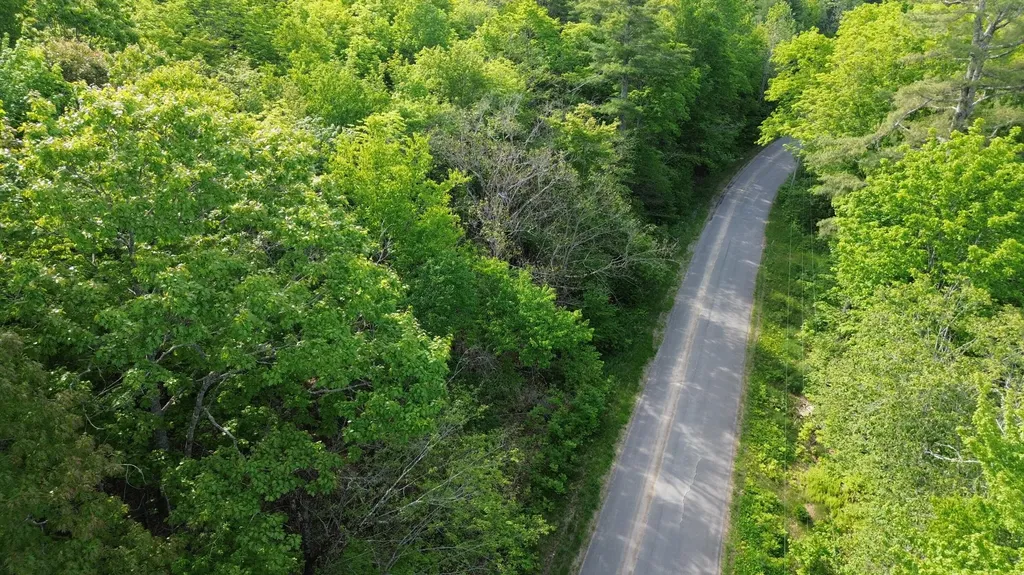 M5L16 Clark Road Prospect ME 04981