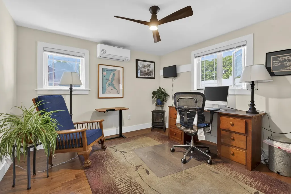 31 Samuel Road Portland ME 04103
