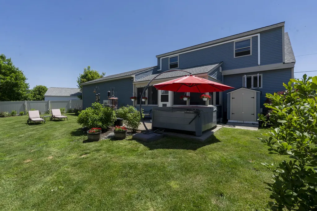 31 Samuel Road Portland ME 04103