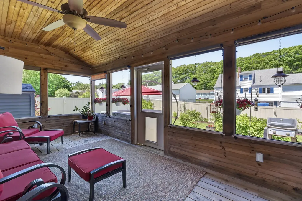 31 Samuel Road Portland ME 04103