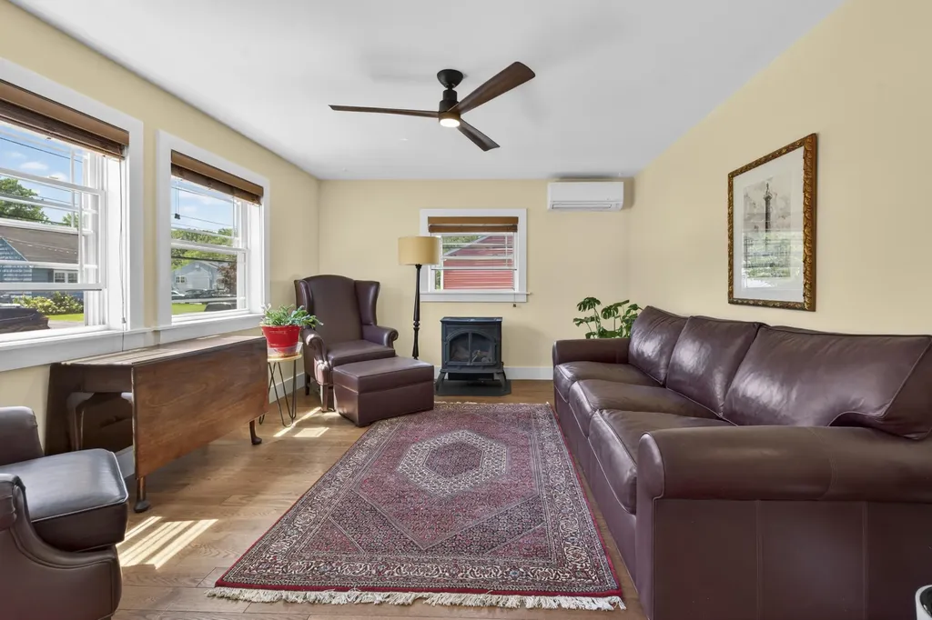 31 Samuel Road Portland ME 04103