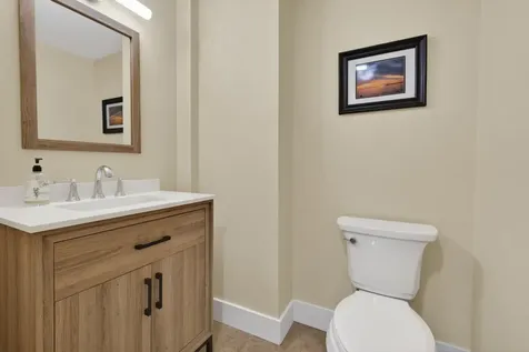 31 Samuel Road Portland ME 04103