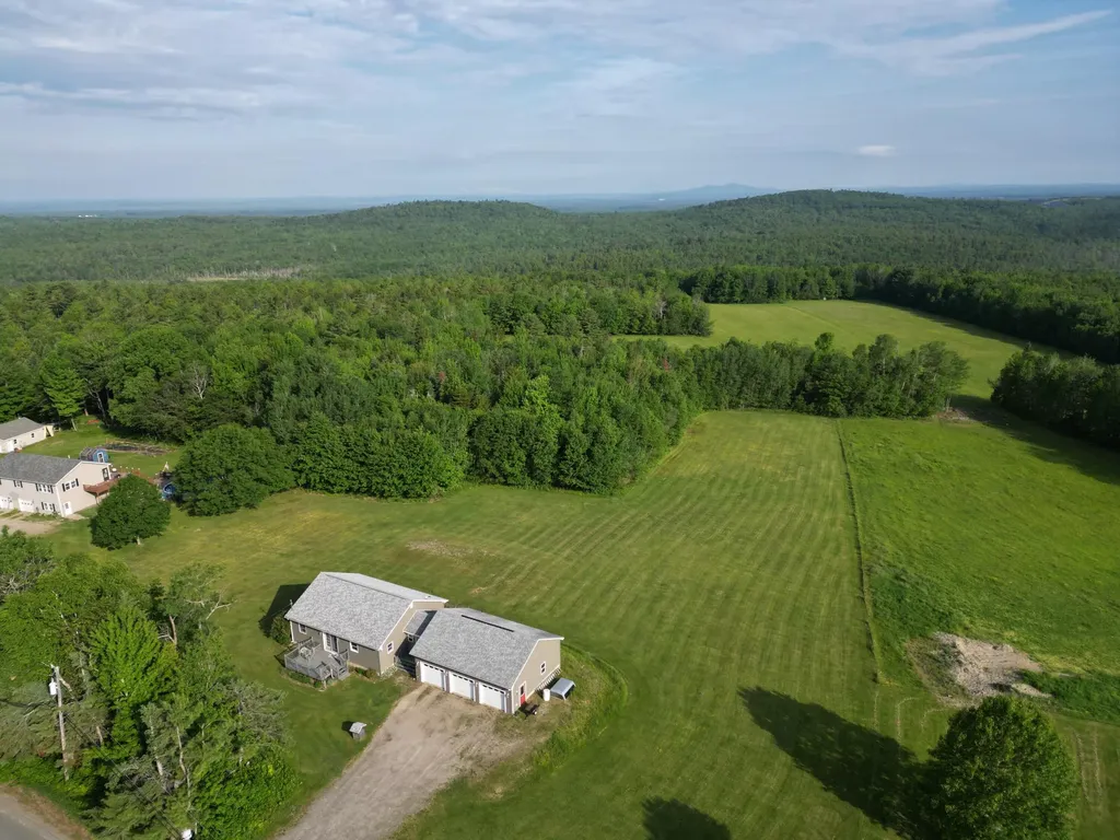 303 Phinney Farm Road Lincoln ME 04457