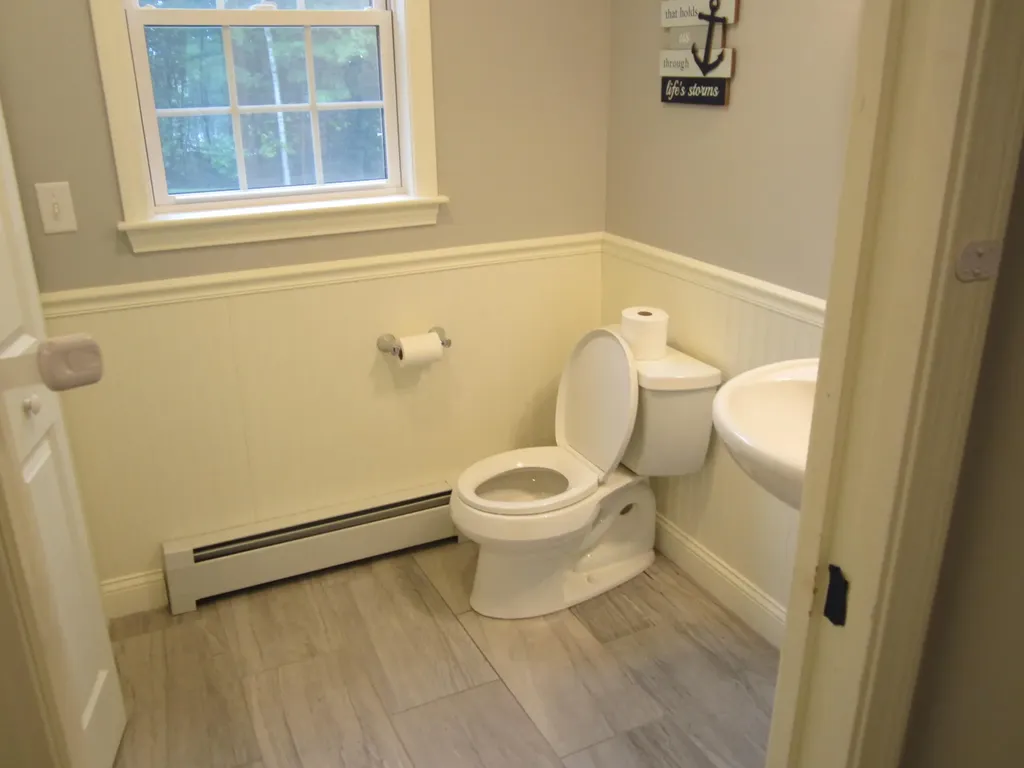 21 Eagles Nest Road Gray ME 04039