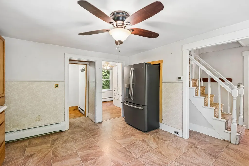 155 Spring Street Gardiner ME 04345