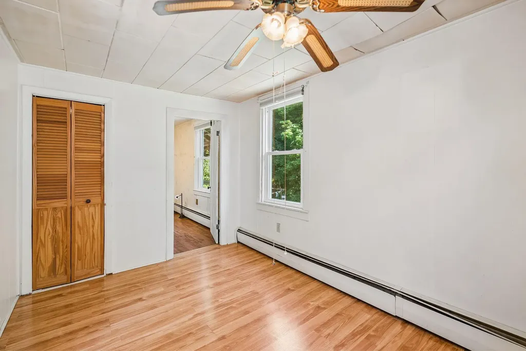 155 Spring Street Gardiner ME 04345