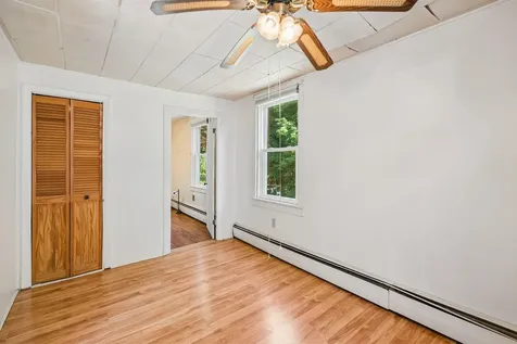155 Spring Street Gardiner ME 04345