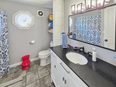 41 Whitten Road Burnham ME 04922