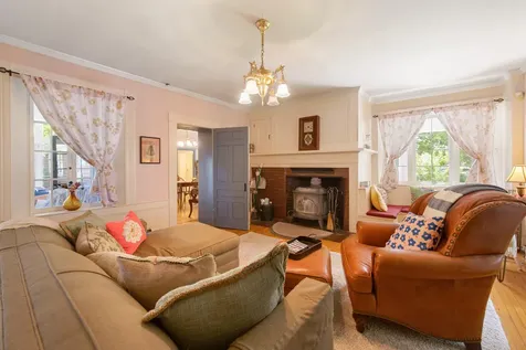 114 Main Street Orono ME 04473