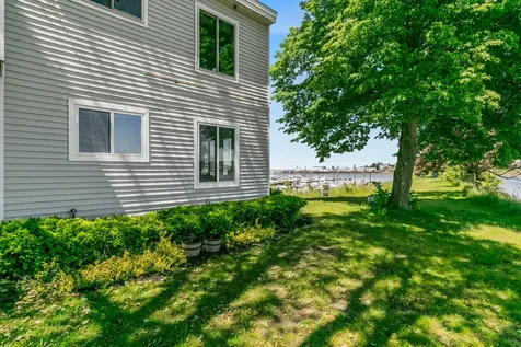 18 Ocean Street South Portland ME 04106