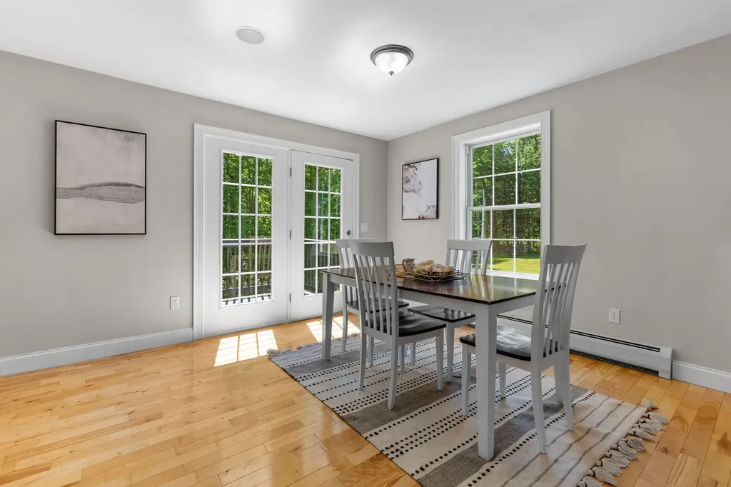 102 Mount Hope Road Sanford ME 04073