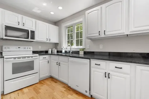 102 Mount Hope Road Sanford ME 04073
