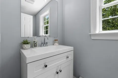 102 Mount Hope Road Sanford ME 04073