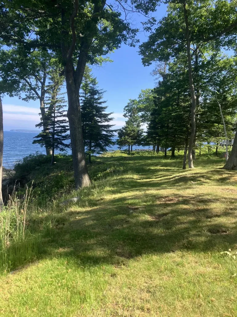 64 Eastward Rockport ME 04856