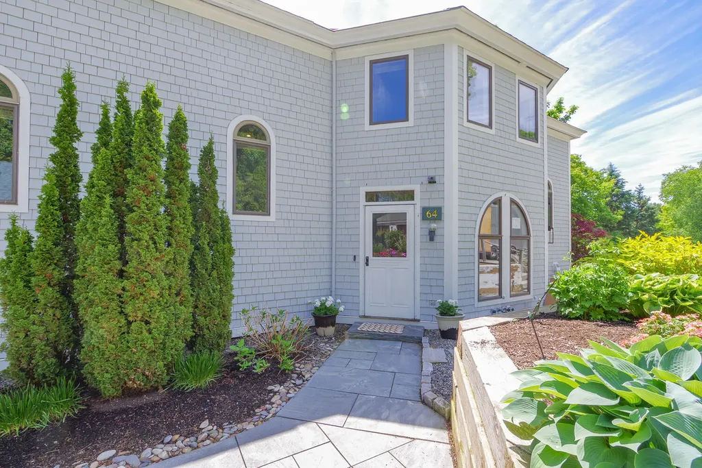 64 Eastward Rockport ME 04856
