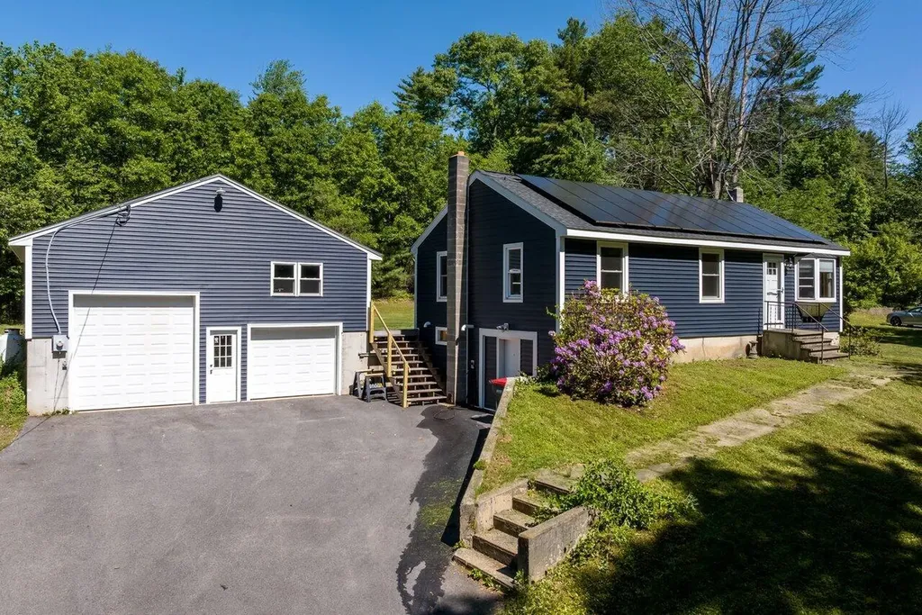 251 Valley Road North Berwick ME 03906