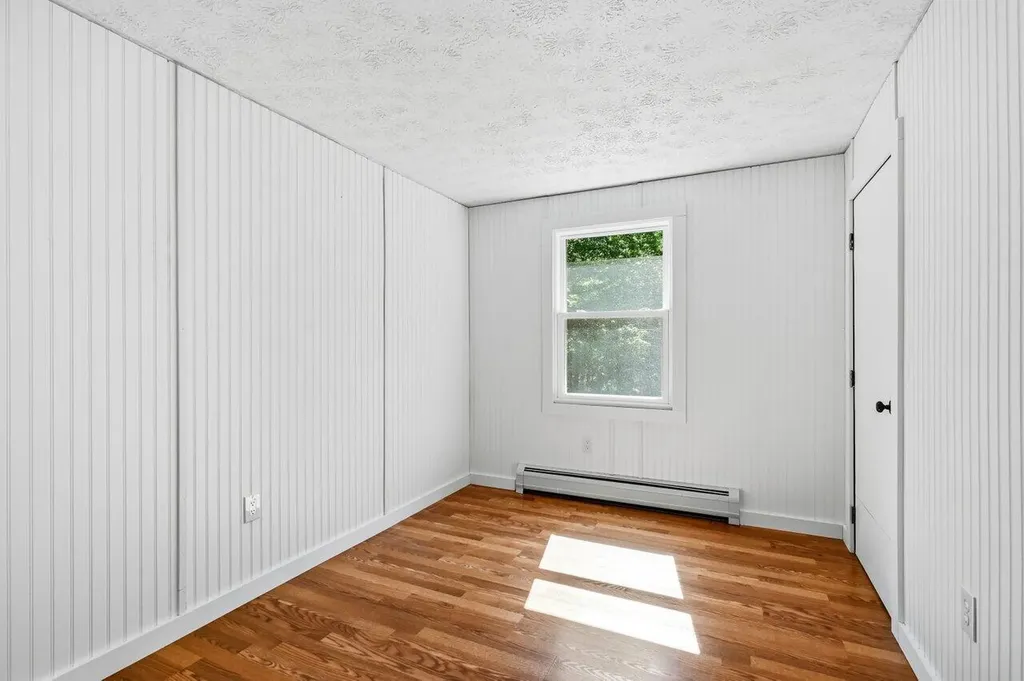 251 Valley Road North Berwick ME 03906