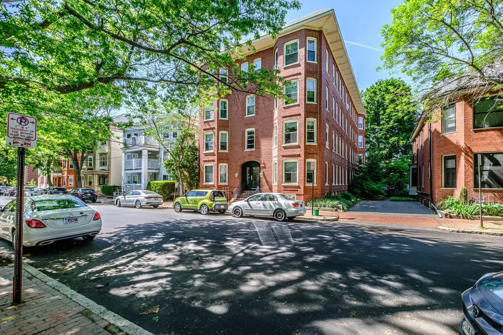 65 Sherman Street Portland ME 04101