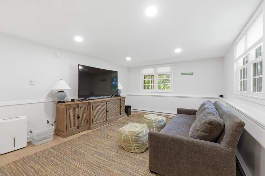 3 Magnolia Drive Kennebunkport ME 04046