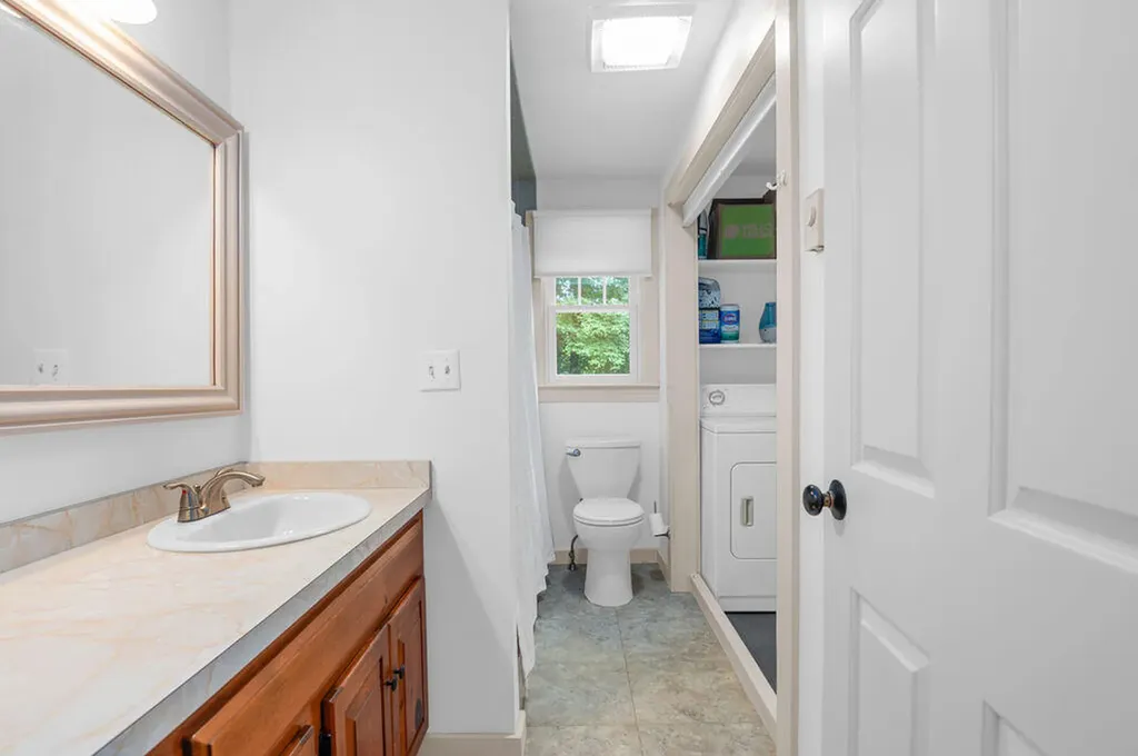 125 Jennie Lane Eliot ME 03903