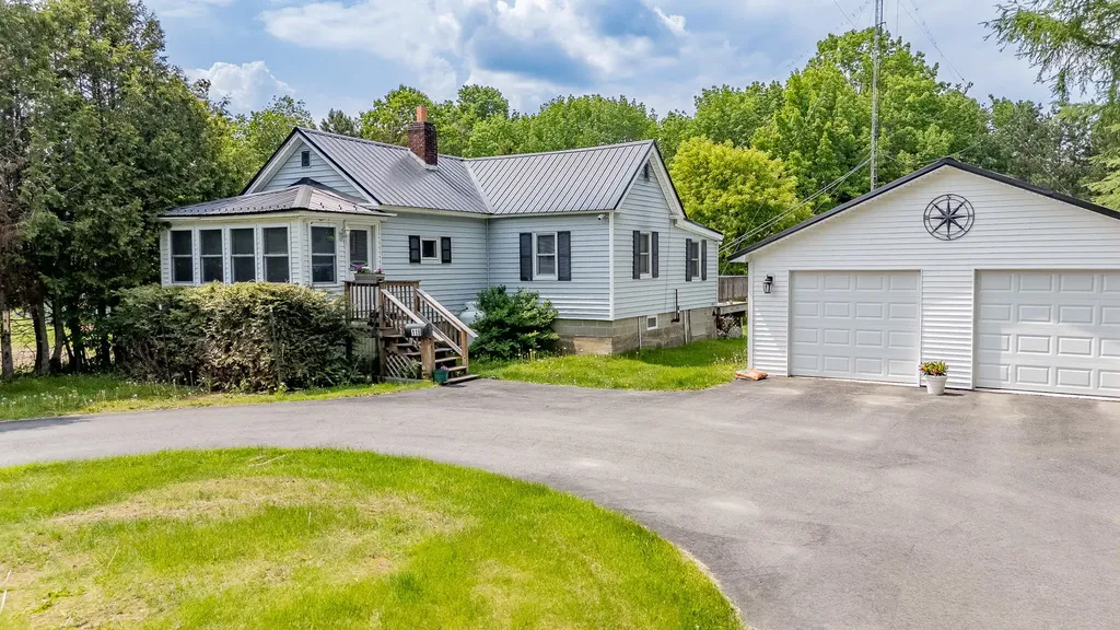 118 Summer Street Dover-foxcroft ME 04426