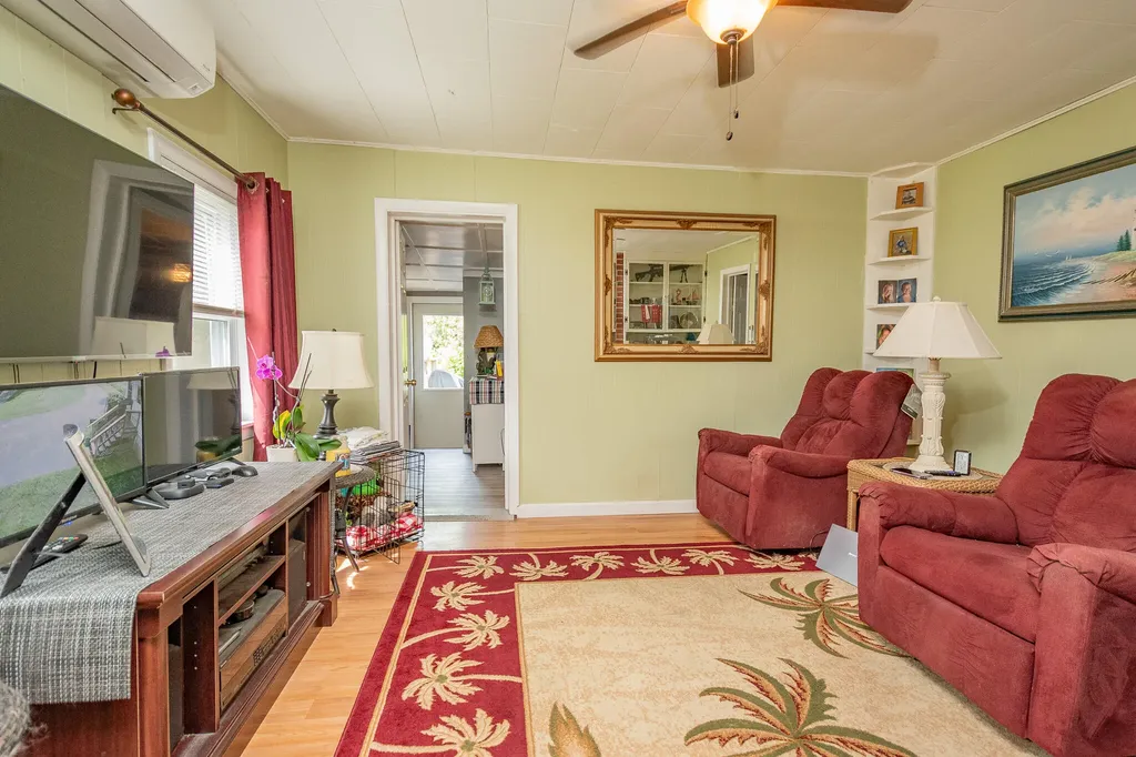118 Summer Street Dover-foxcroft ME 04426