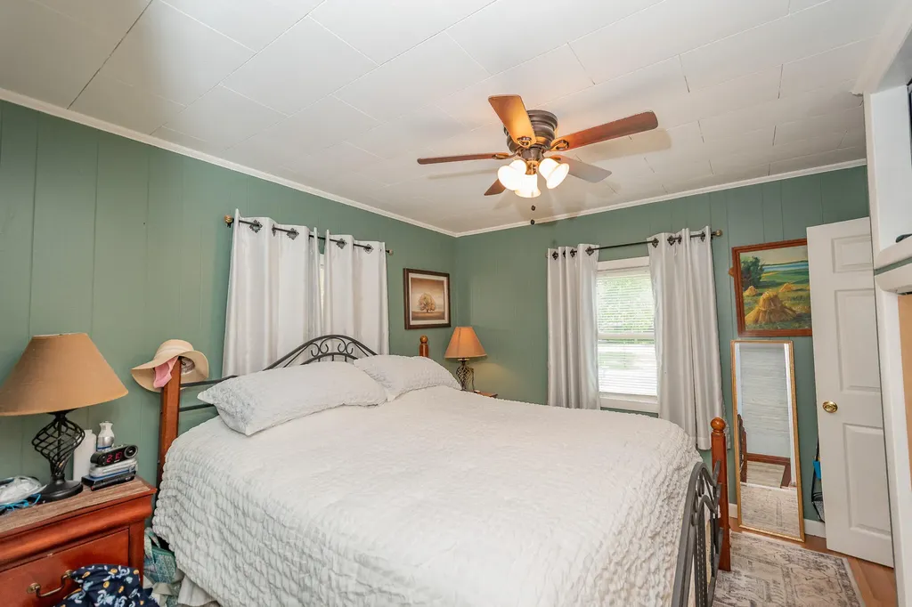 118 Summer Street Dover-foxcroft ME 04426