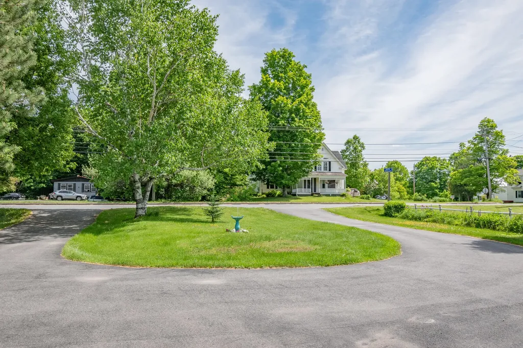 118 Summer Street Dover-foxcroft ME 04426