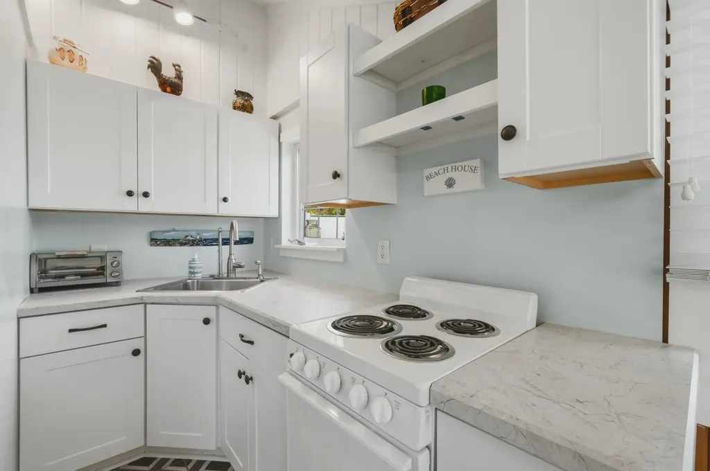 50 Eastwind Lane Ogunquit ME 03907