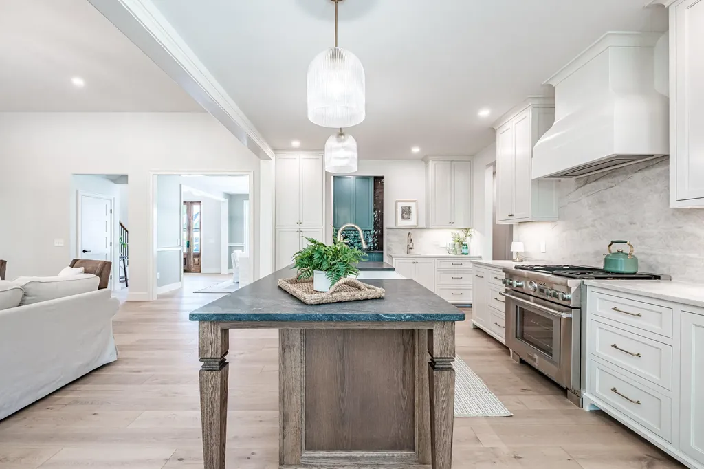 13 Winnwood Farm Way Falmouth ME 04105