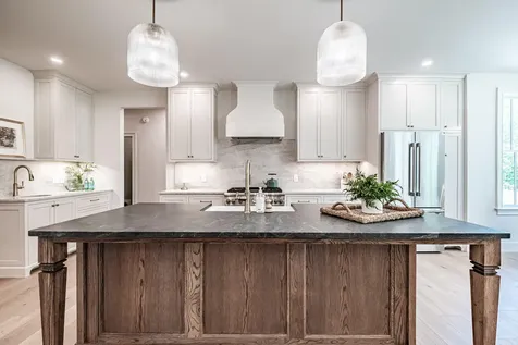 13 Winnwood Farm Way Falmouth ME 04105