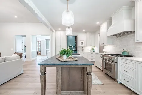 13 Winnwood Farm Way Falmouth ME 04105
