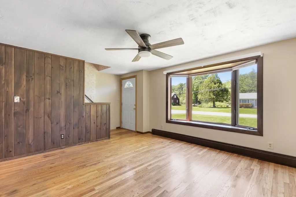 16 Deer Run Road North Yarmouth ME 04097